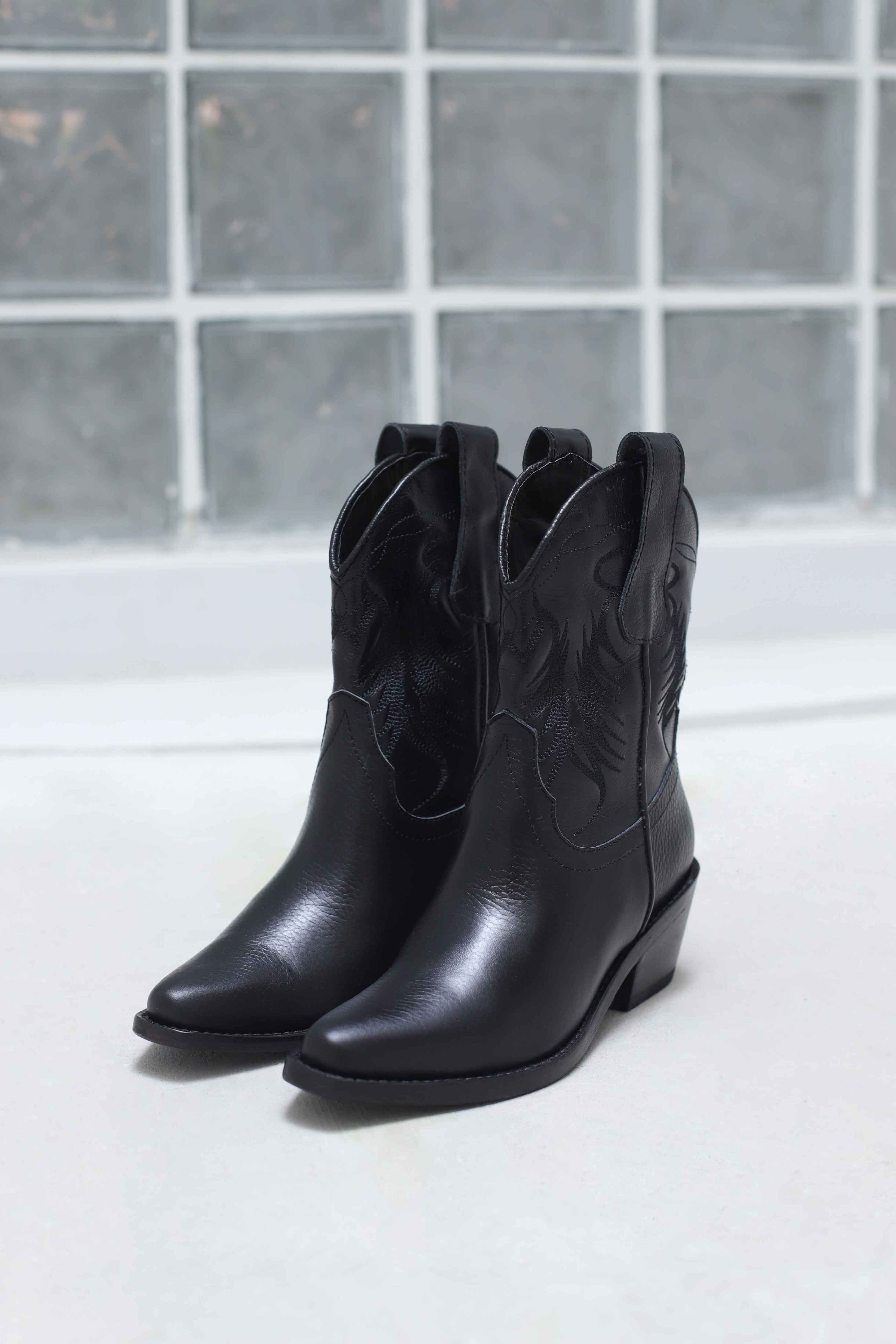 Low-cut Texan Boot