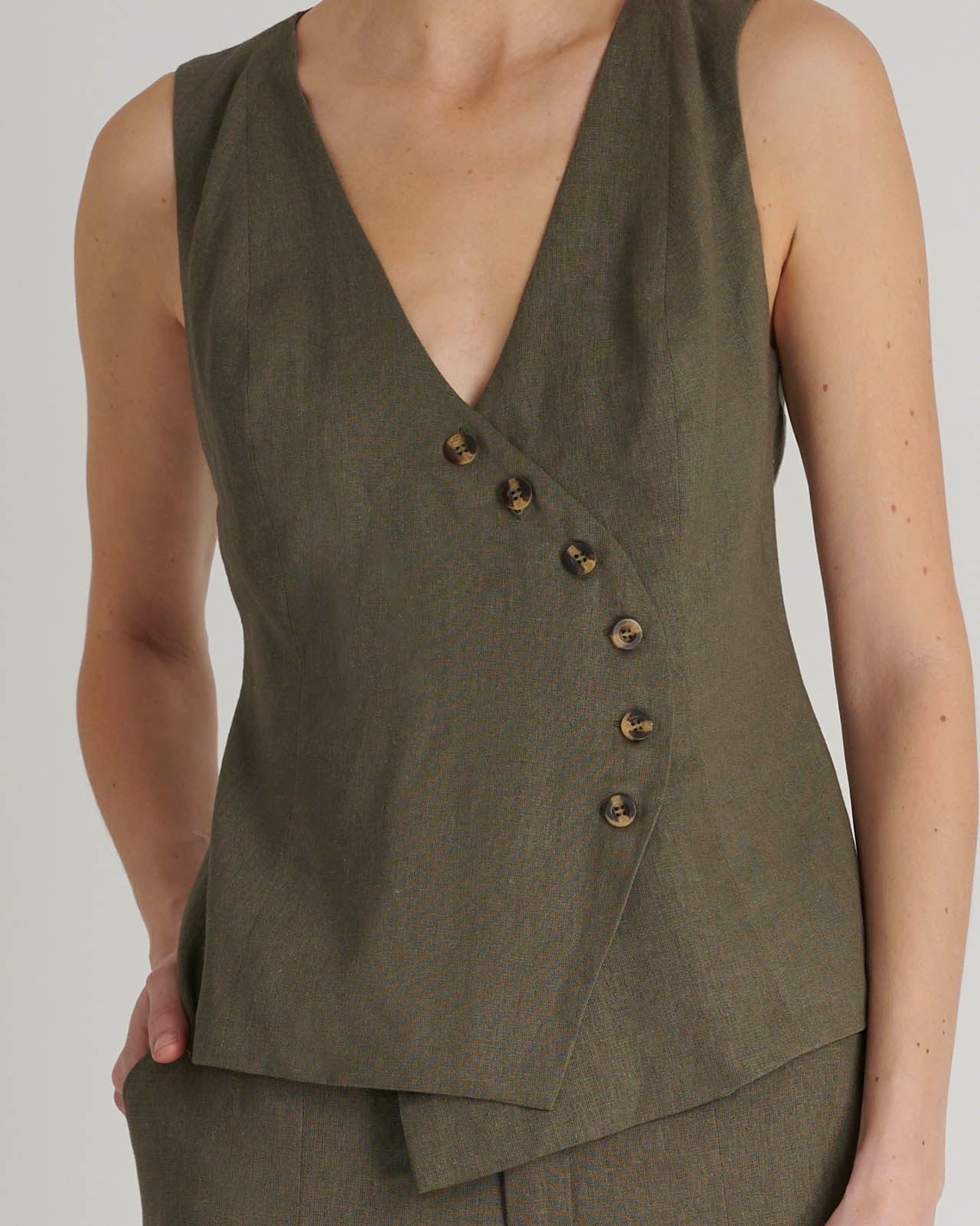 Oasis Vest