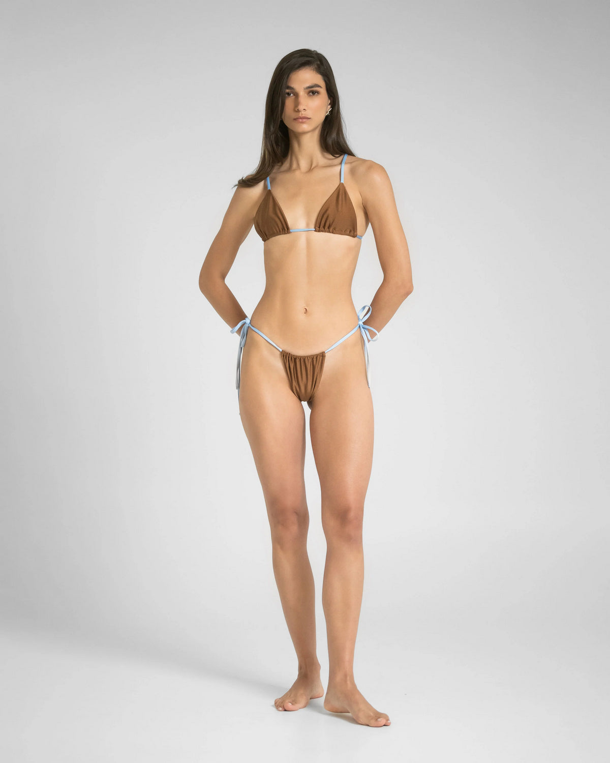 Avela bottom
