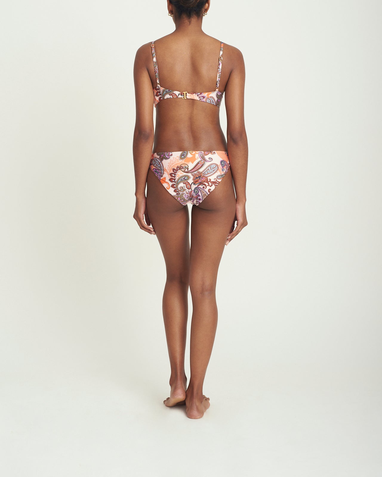 Ananda bottom