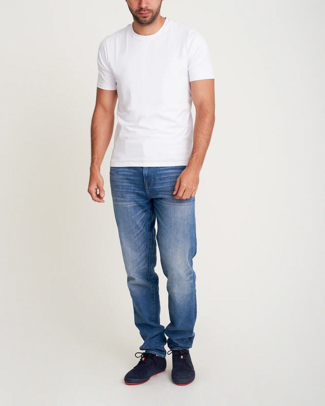 White Round Neck T-shirt
