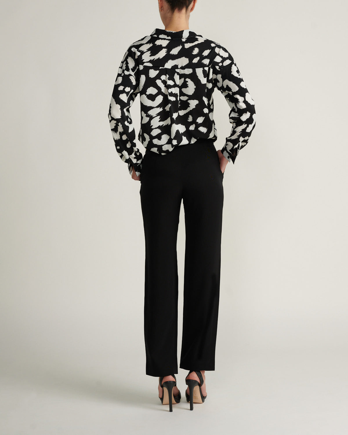 Camisa Monocromática