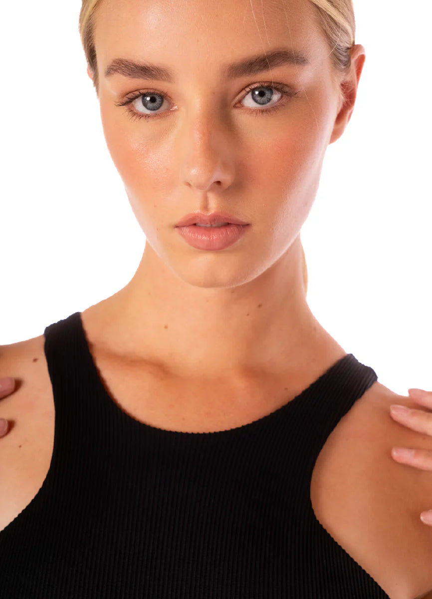Black reef blas one piece