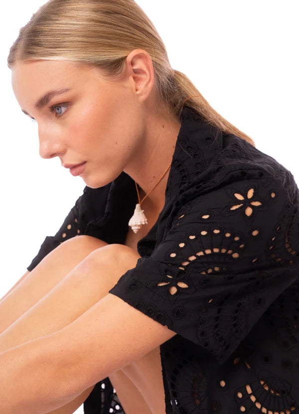 Black reef lena shirt