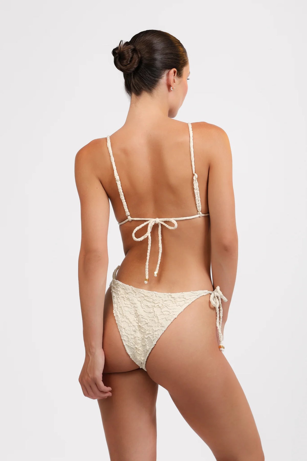 Amalia bottom