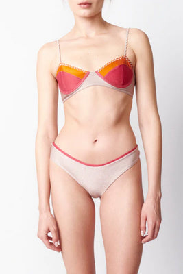 Bottom blush