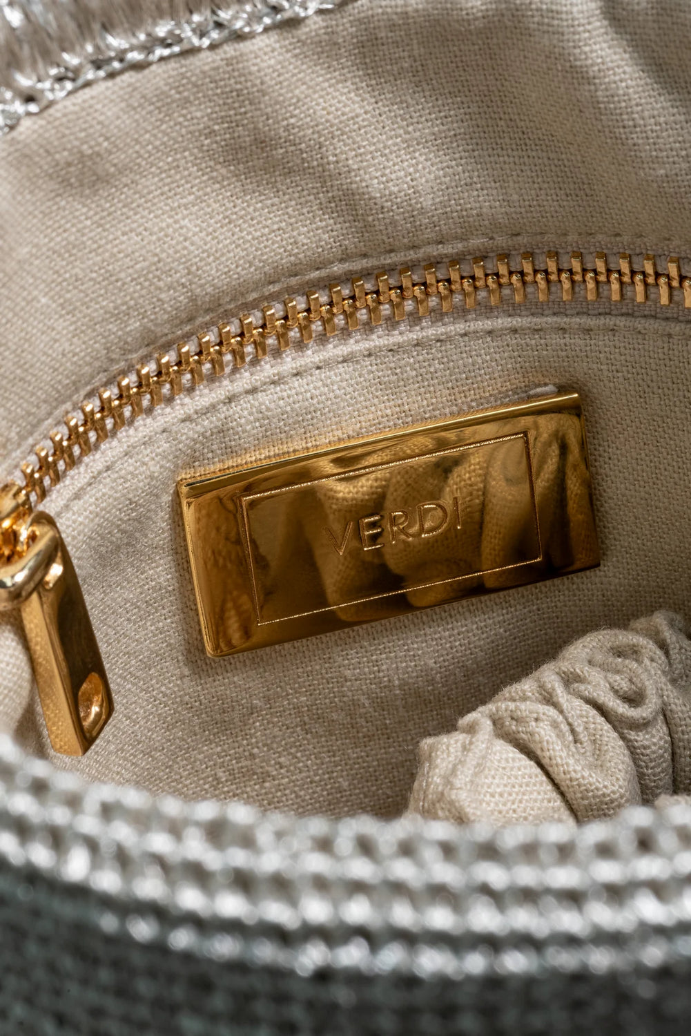 Silver nest bag