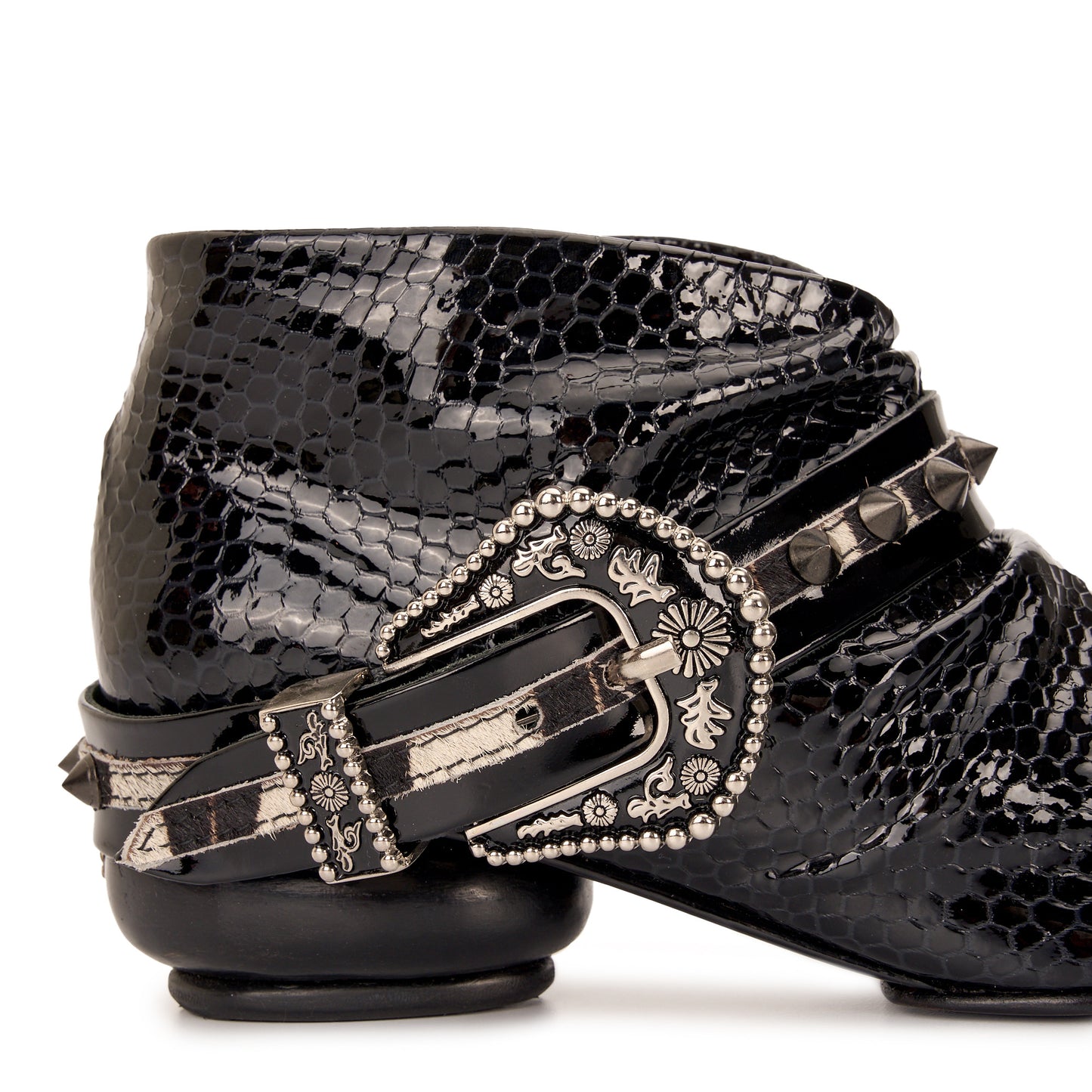 Black star boots
