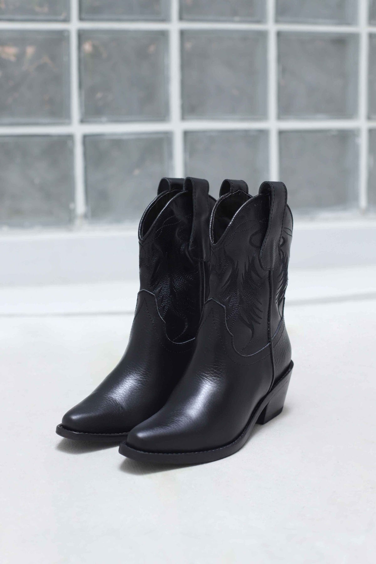 Low-top texan boot