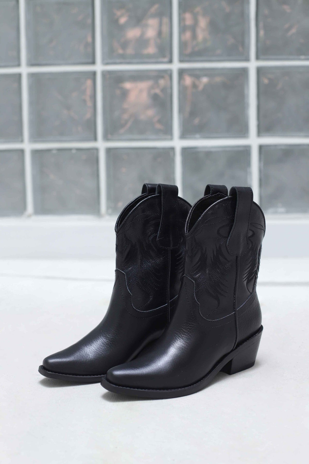 Low-top texan boot