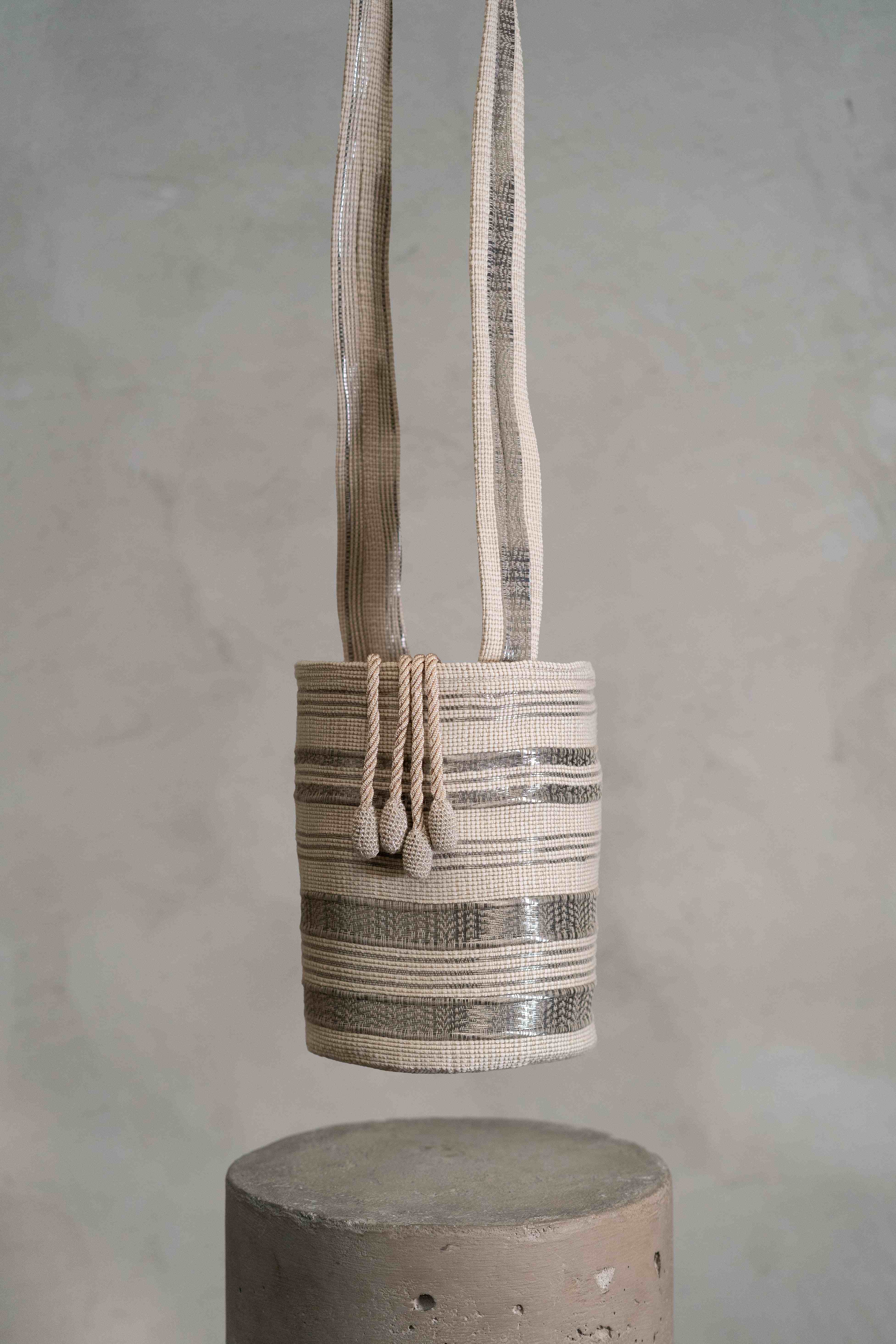 Apalca bucket bag