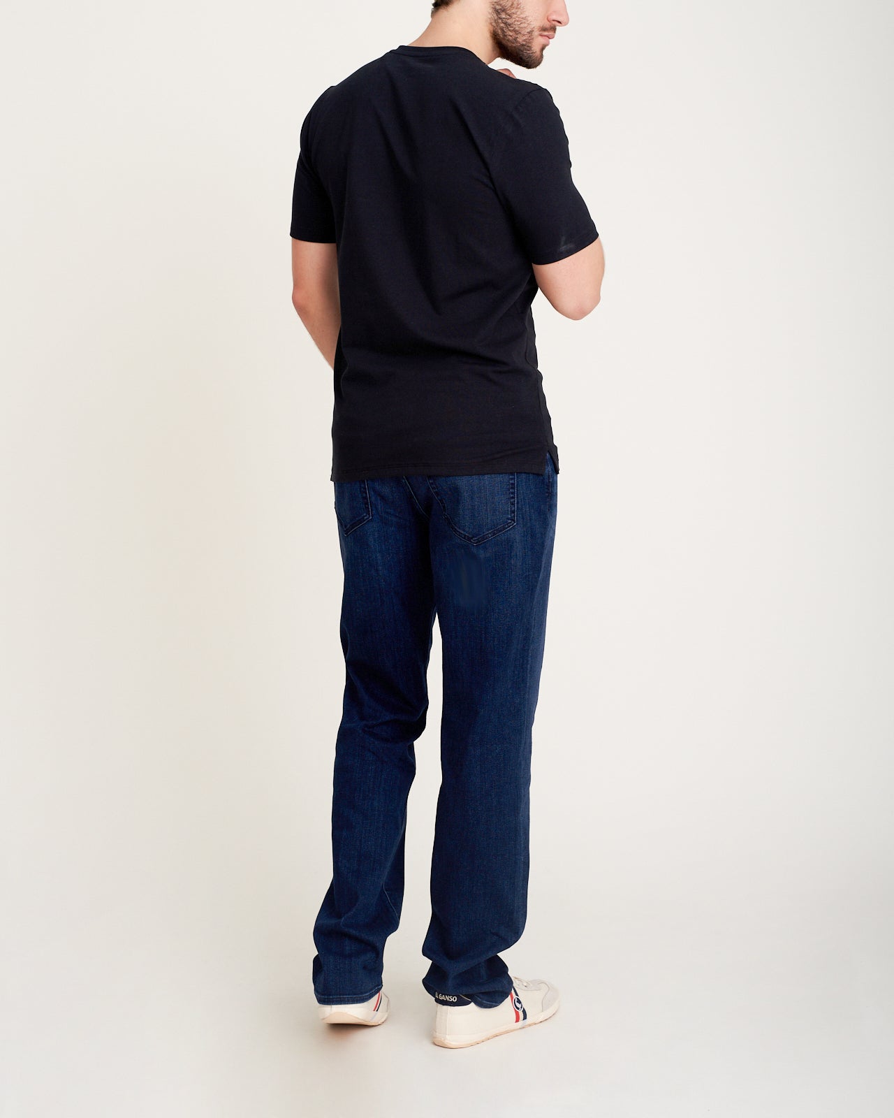 V-neck T-shirt