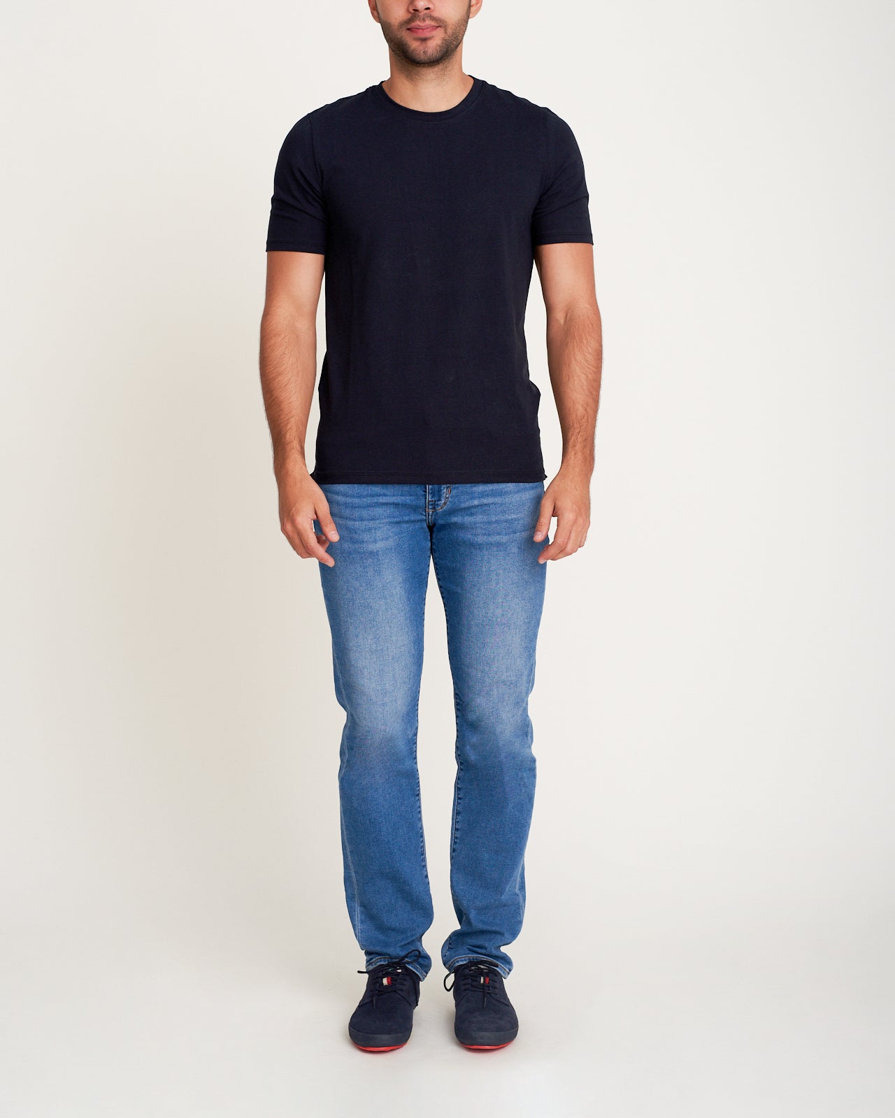 Round neck t-shirt
