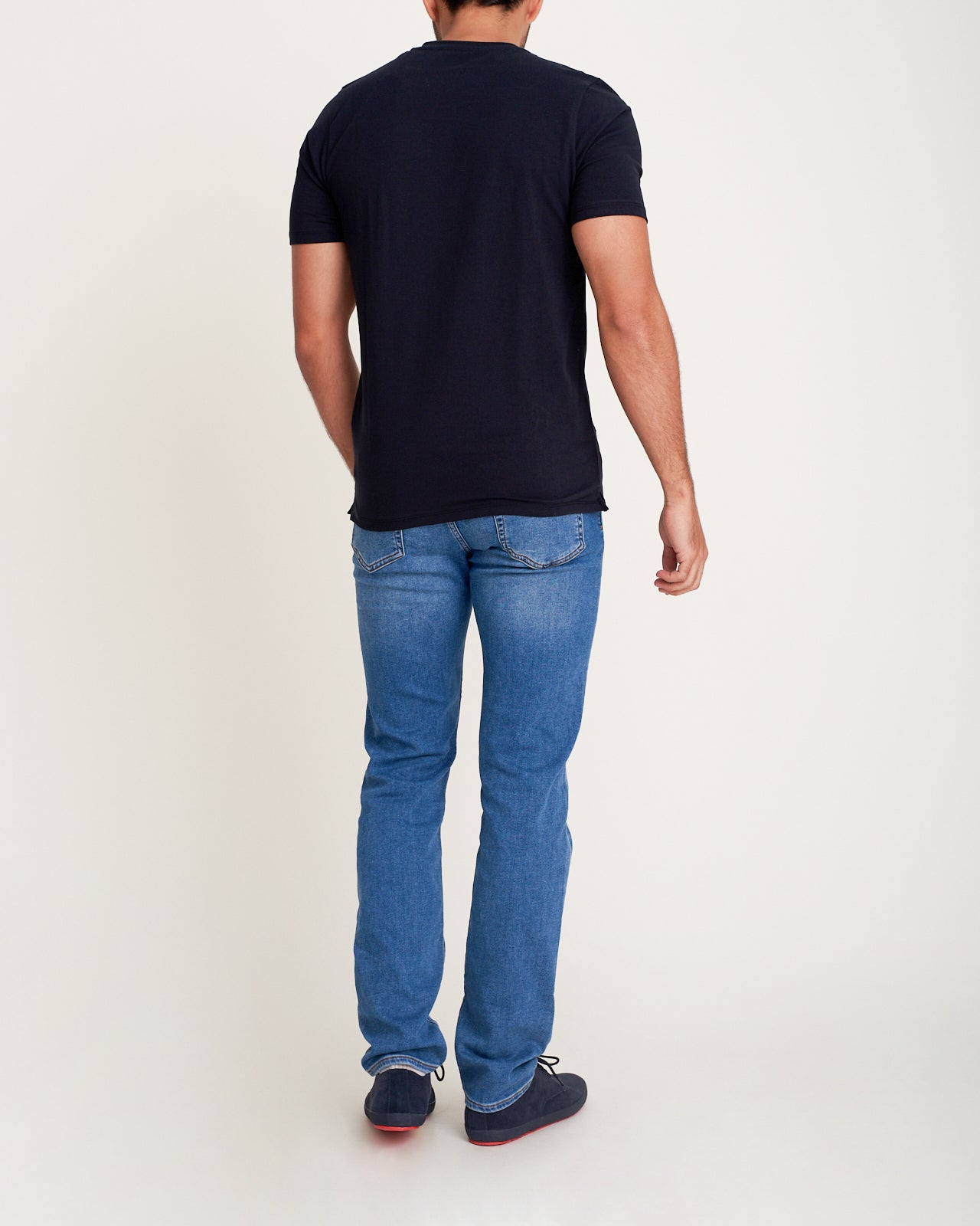 Round neck t-shirt