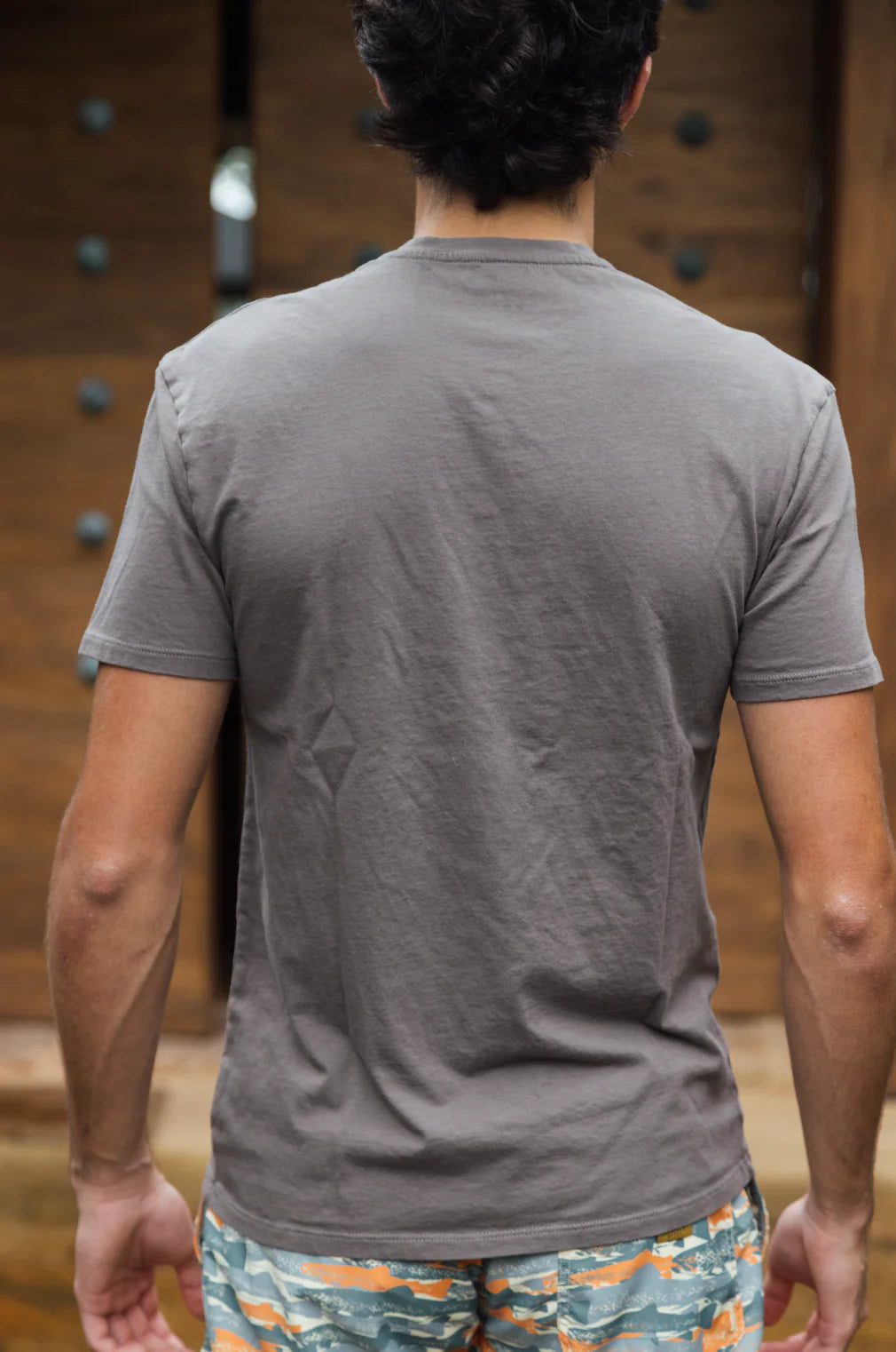 Men's gray tshirt