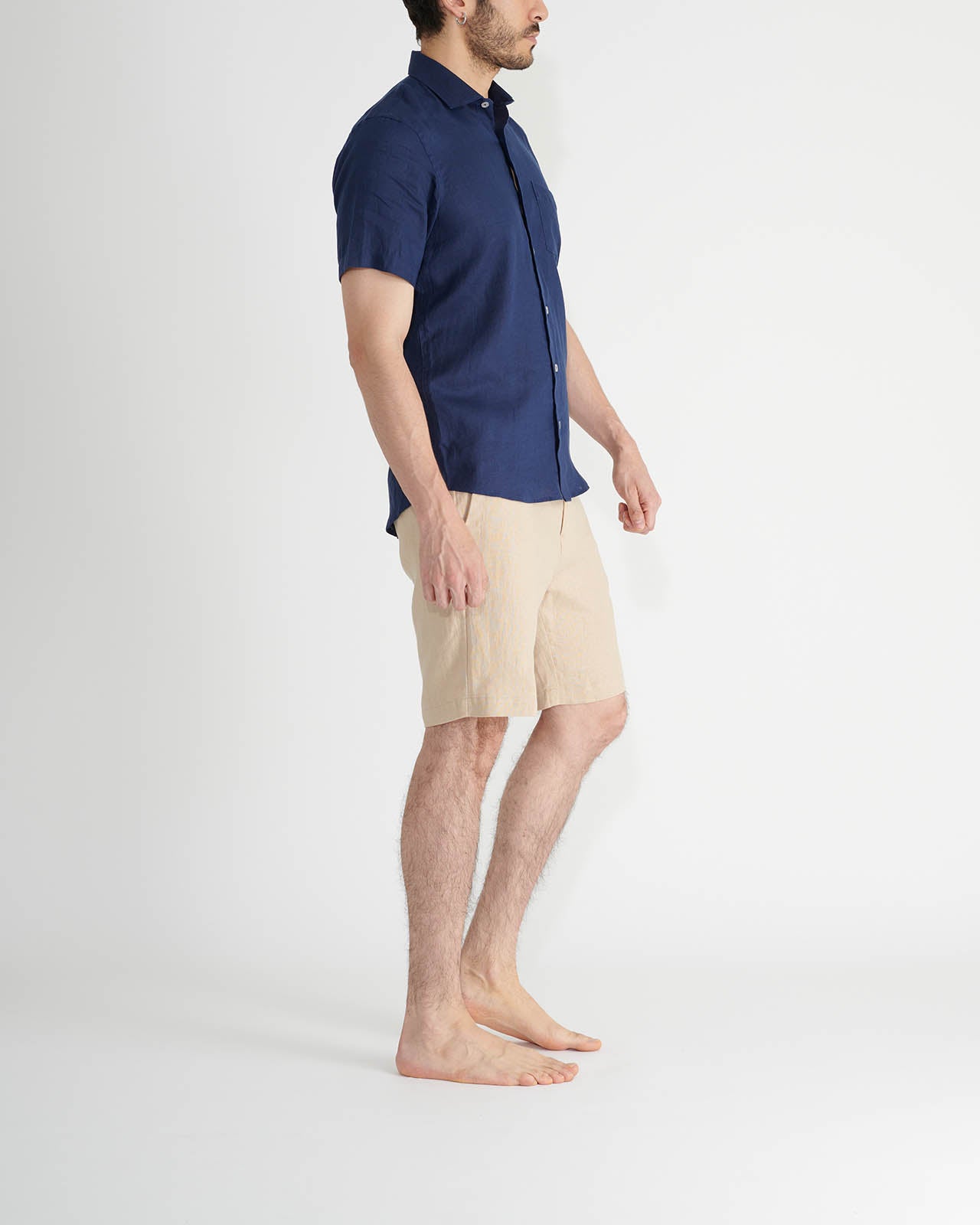 Short-sleeved linen shirt