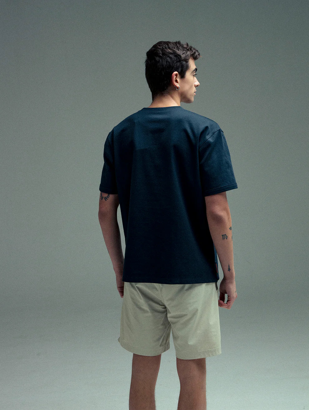Relaxed fit cling sway t-shirt
