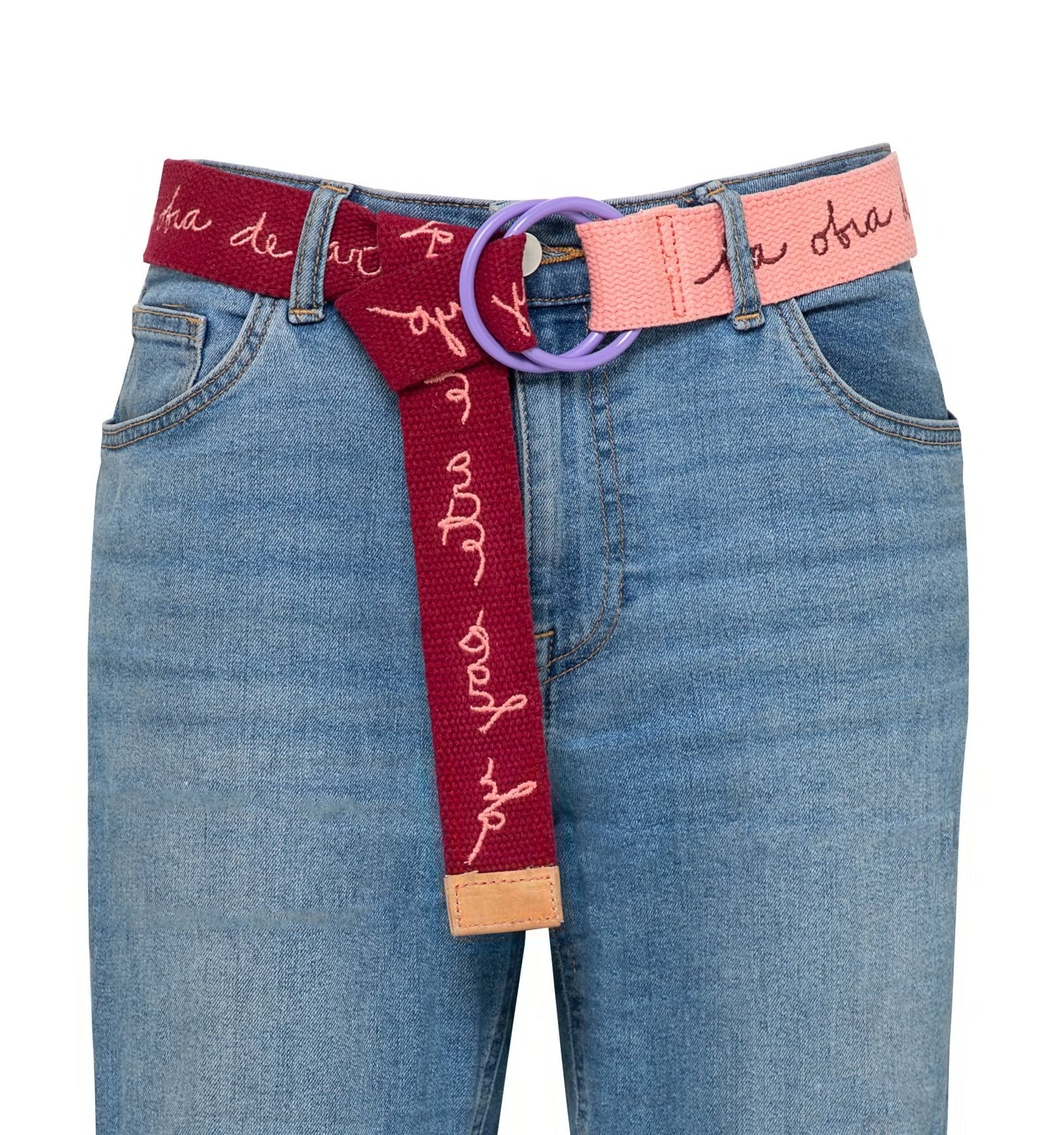 Bordeaux blocking belt