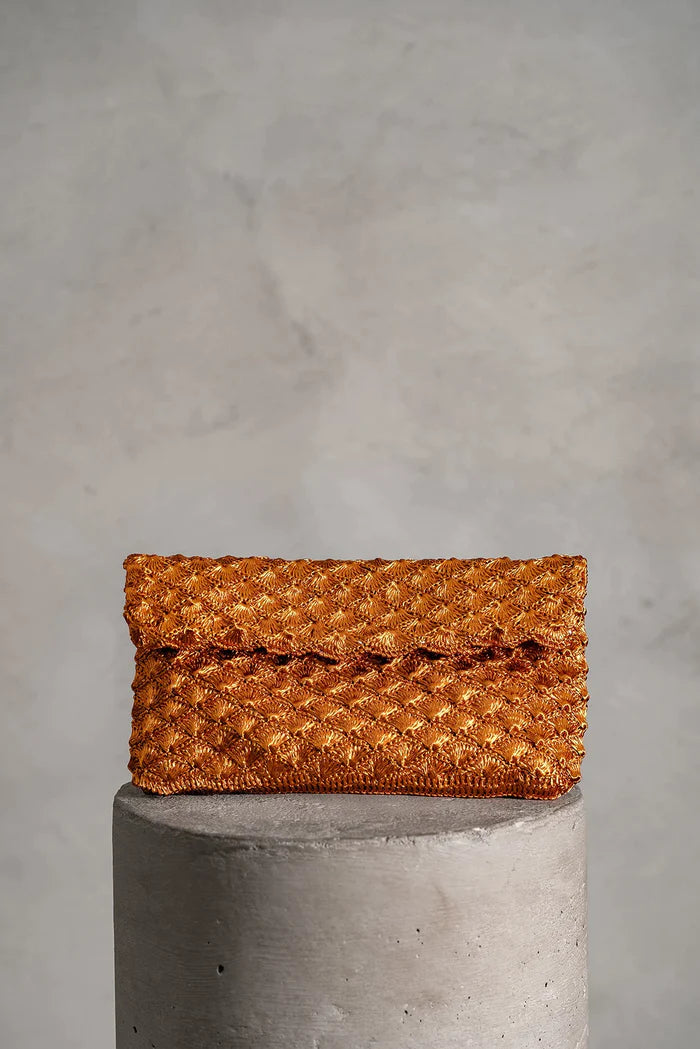 Copper metal clutch