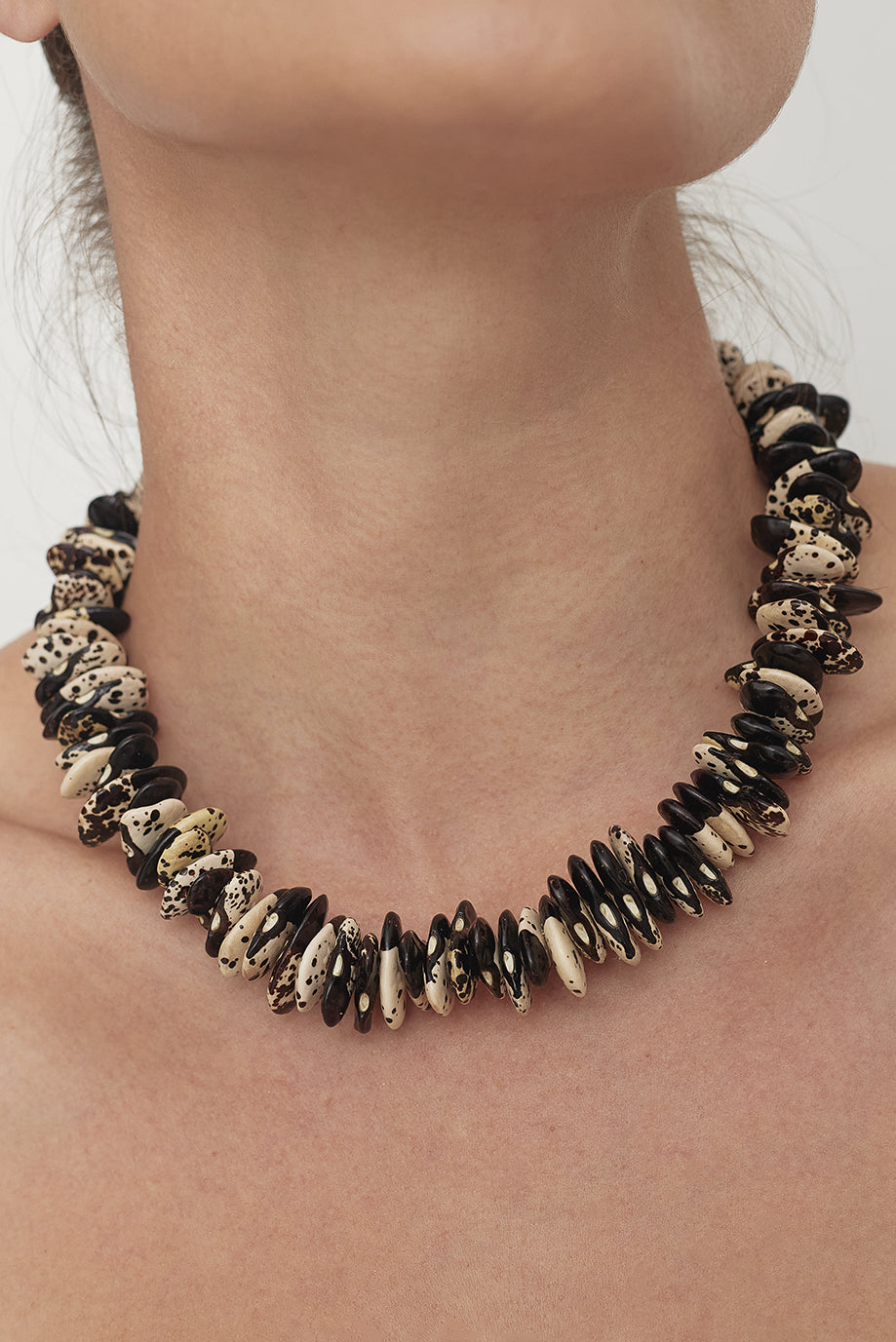 Sowing necklace