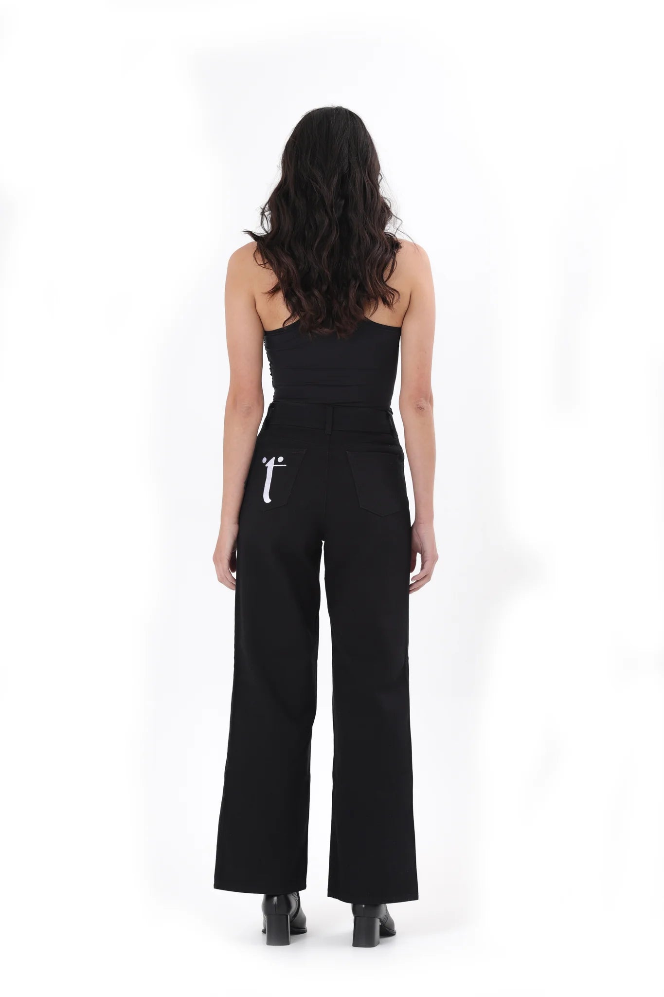 Confident pants