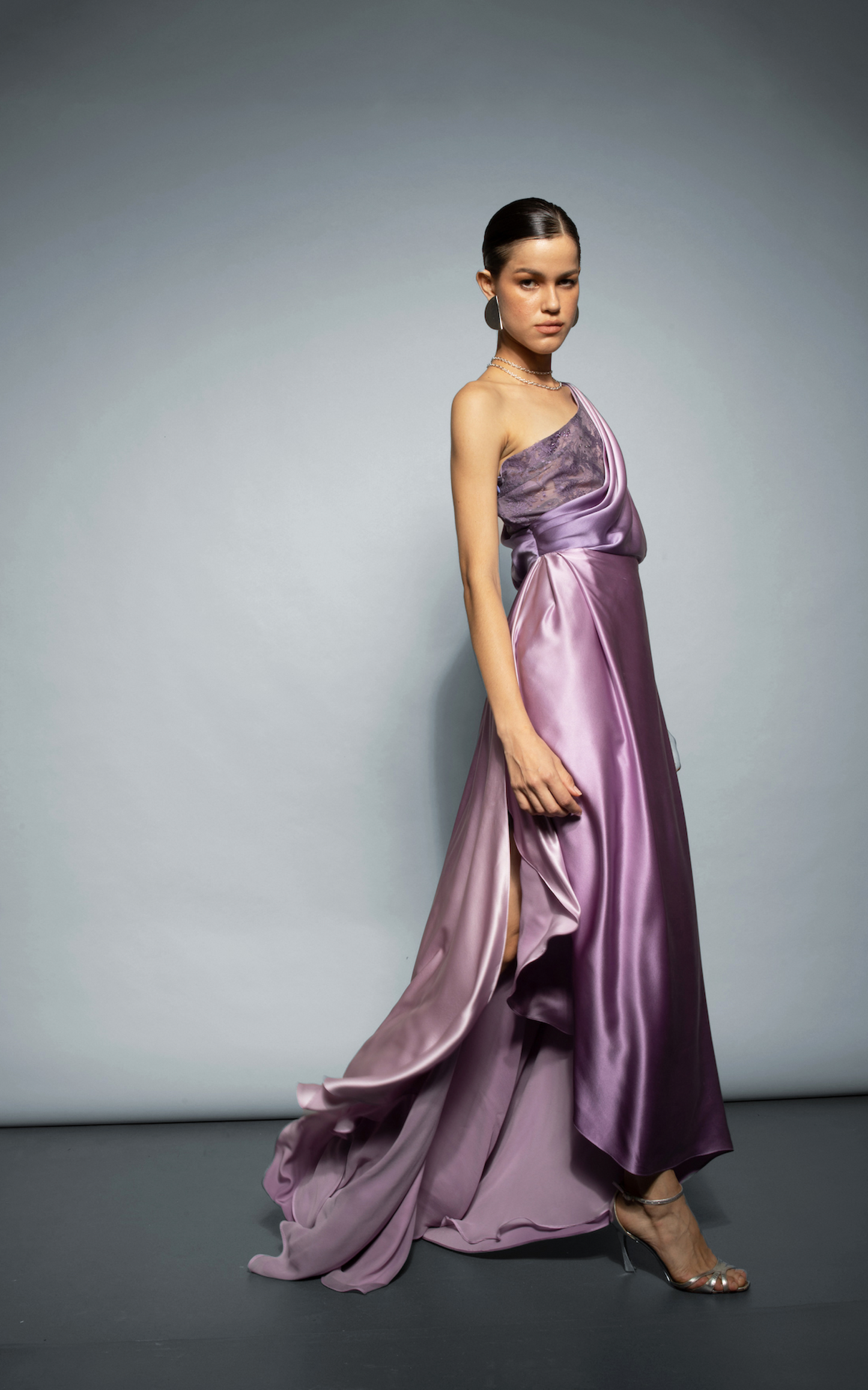 Dress continues