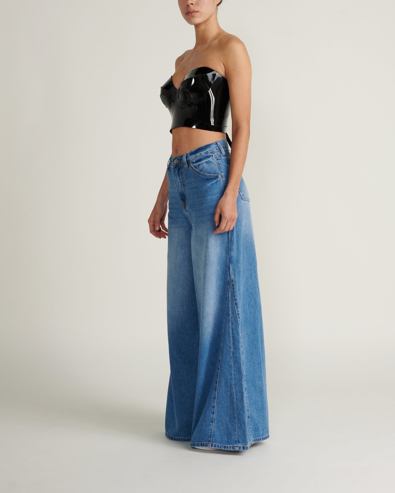 Neo corset bra