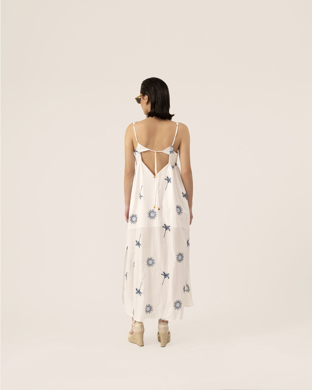Dowsal dress