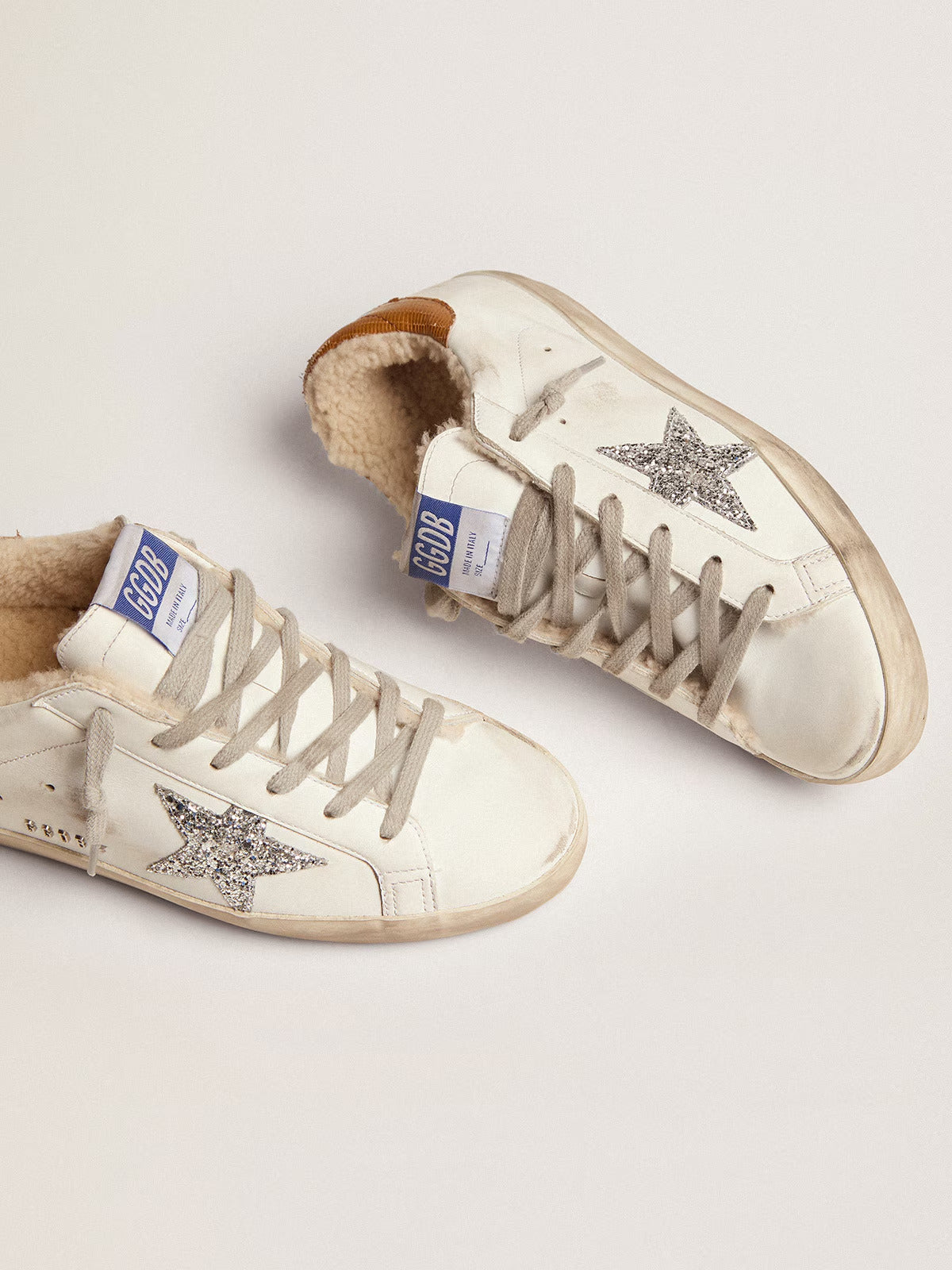 Tenis Golden Goose Super-Star Con Forro De Shearling Para Mujer