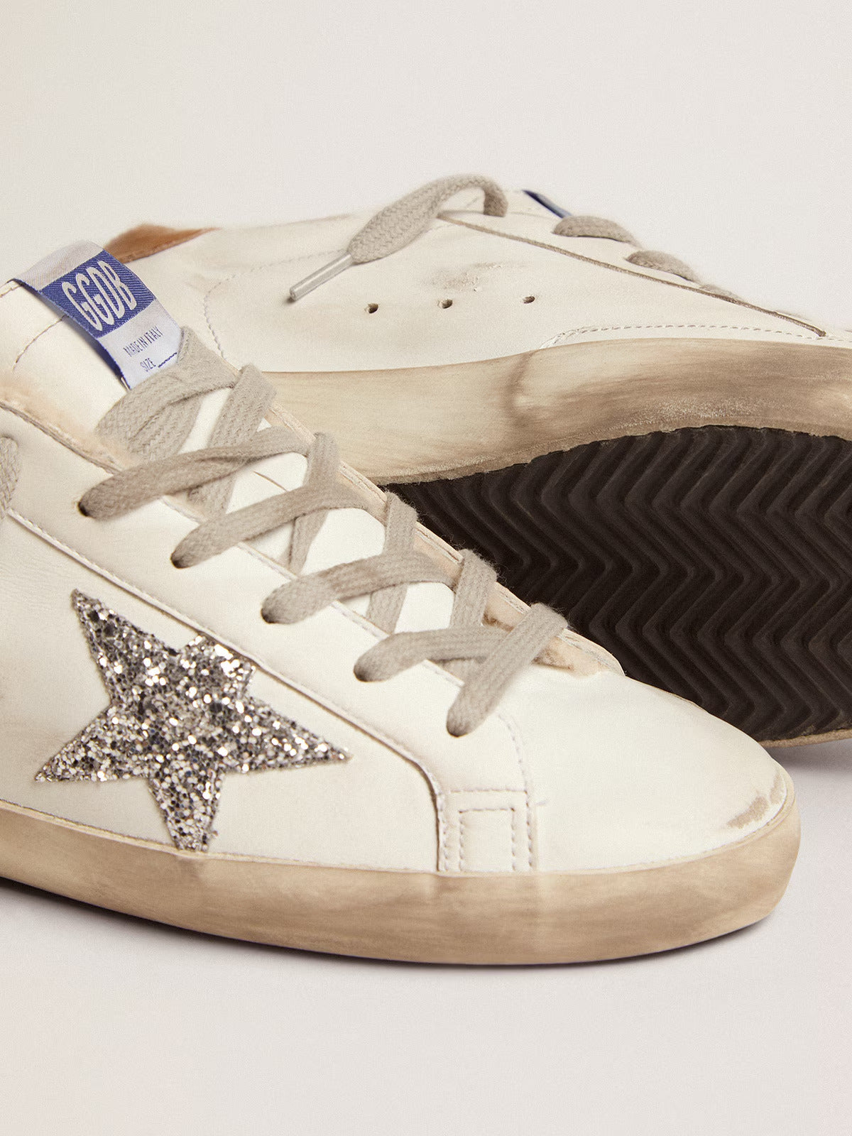 Tenis Golden Goose Super-Star Con Forro De Shearling Para Mujer