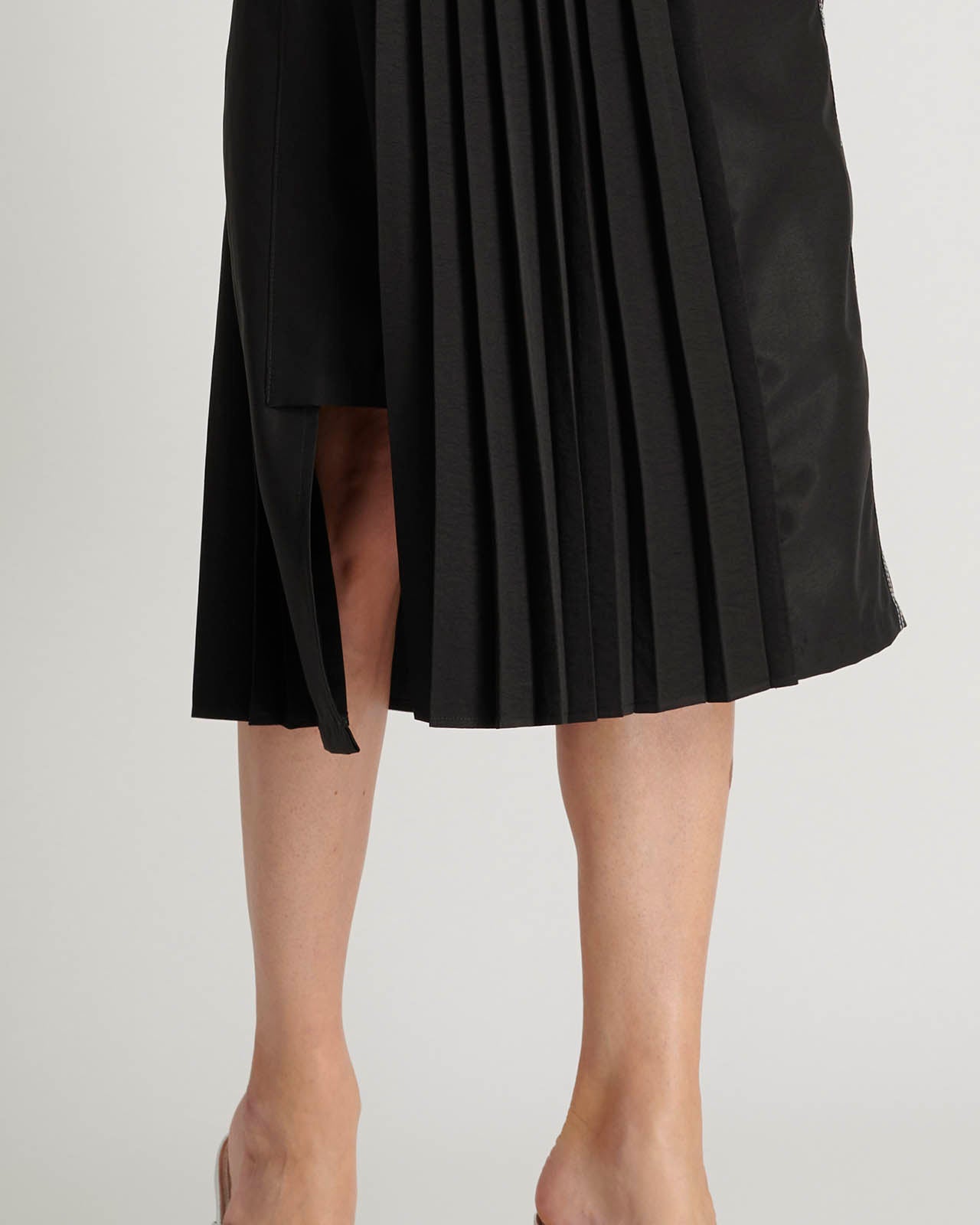 Skirt Area