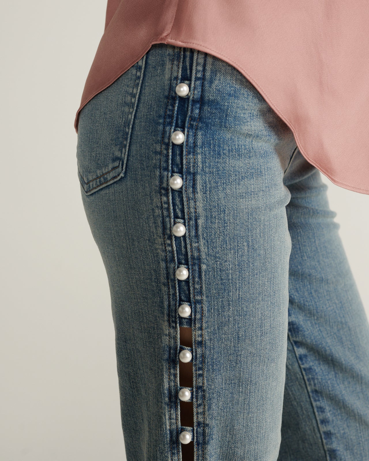 Jeans Amelia Embellished Straight Leg Denim