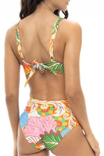 Triangle top with center hoop