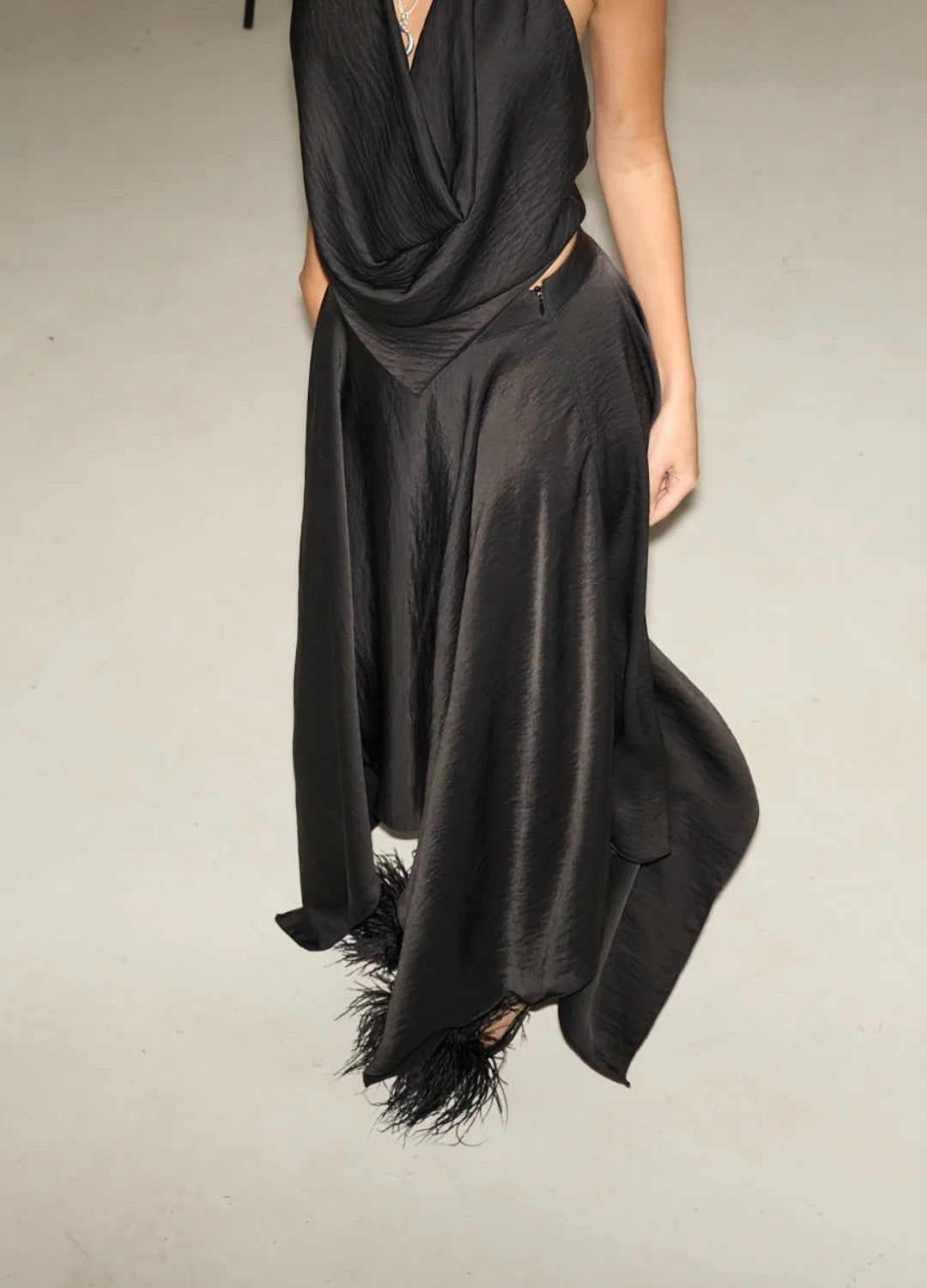 Main drama skirt