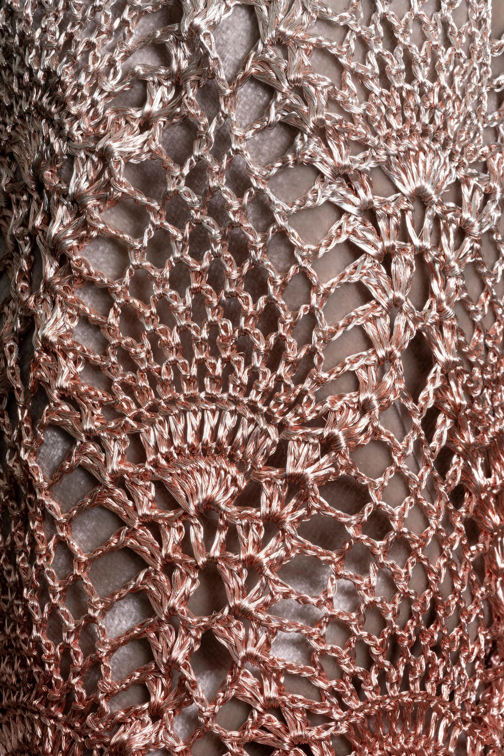 Kaia rose gold-silver mini pineapple bag