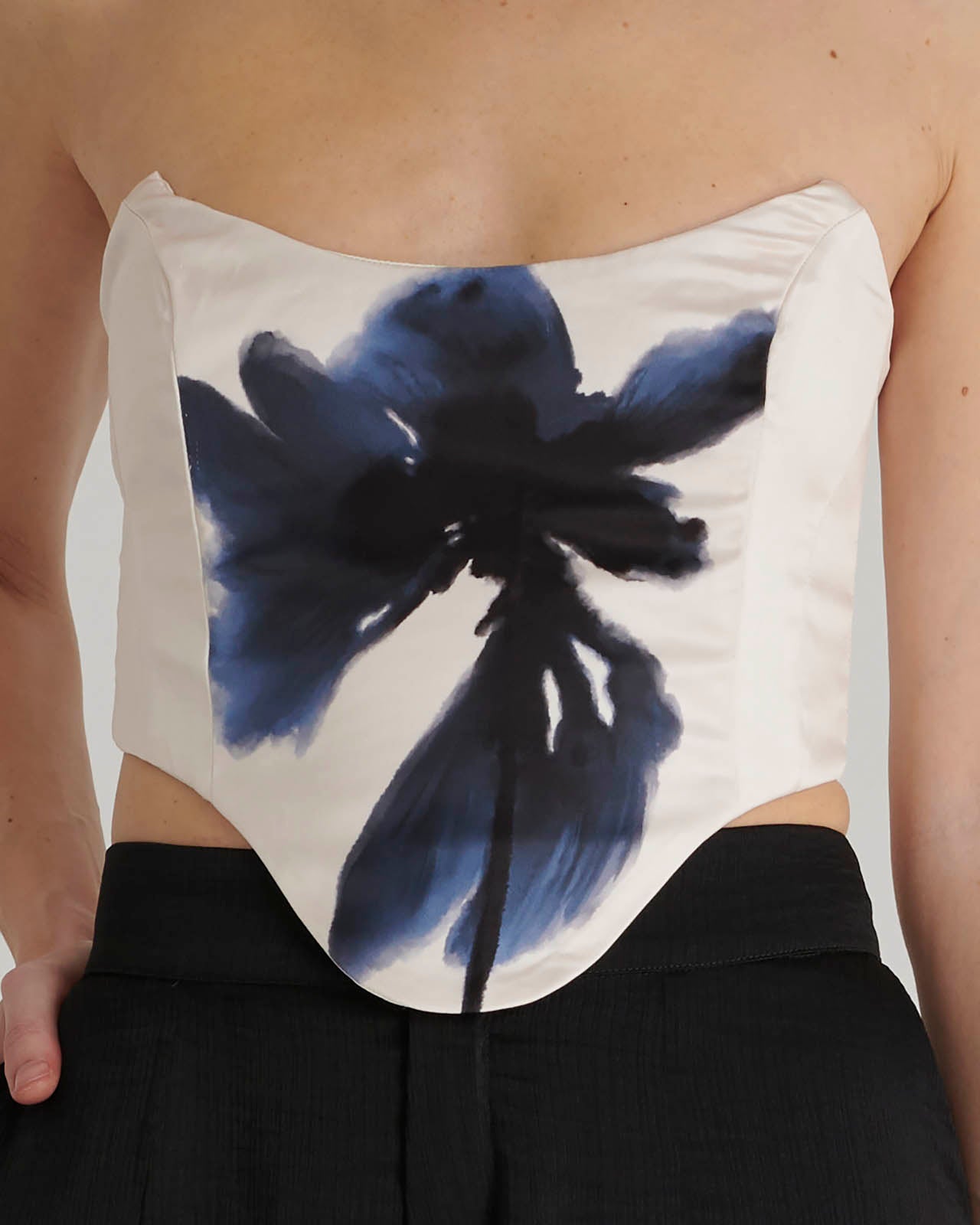 Elizabeth flower corset