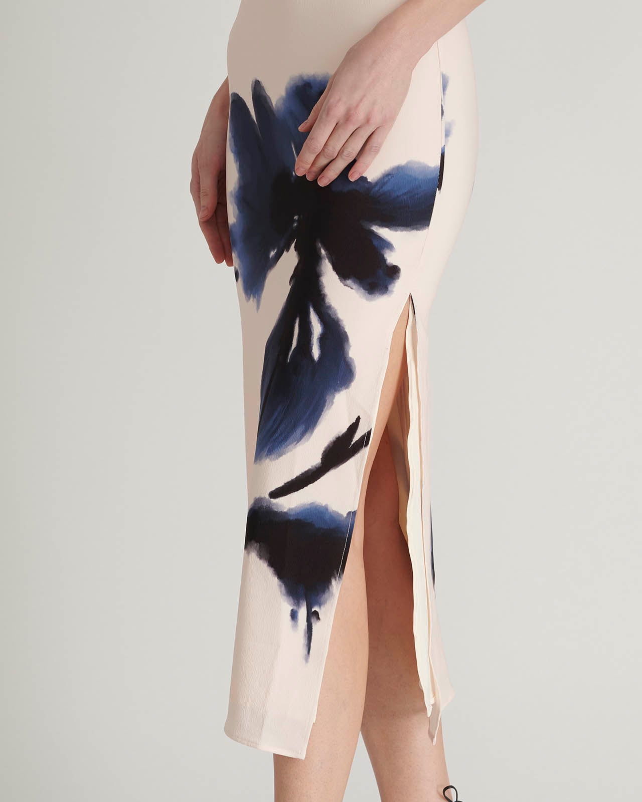Tuni flower dress