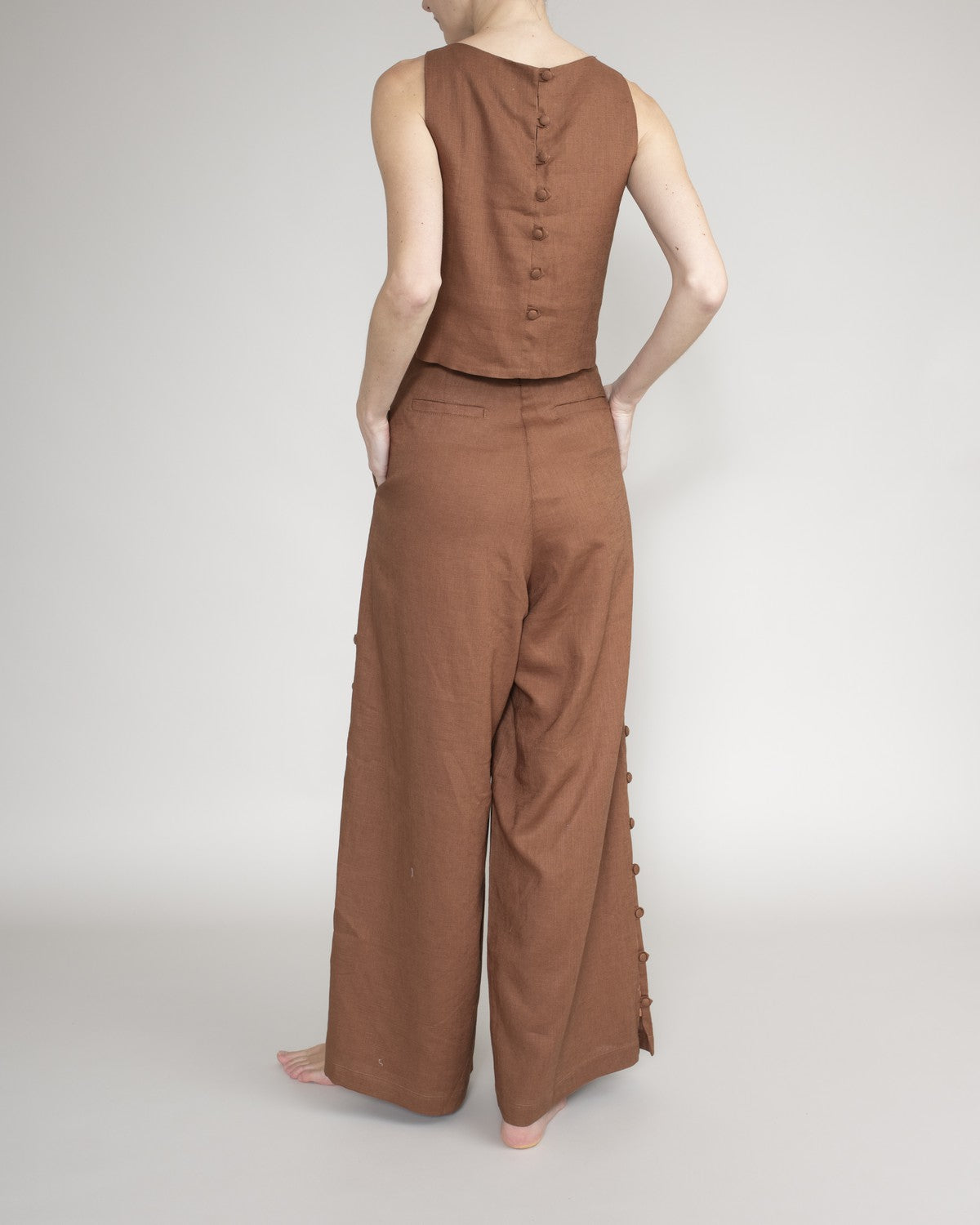 Pantalon Con Abertura