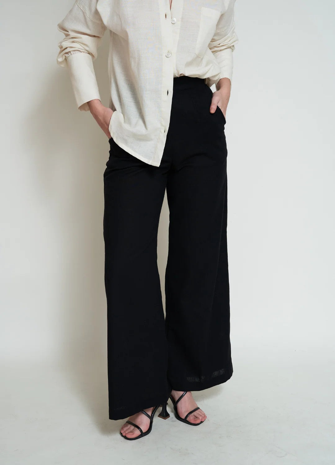 Wide-leg pants