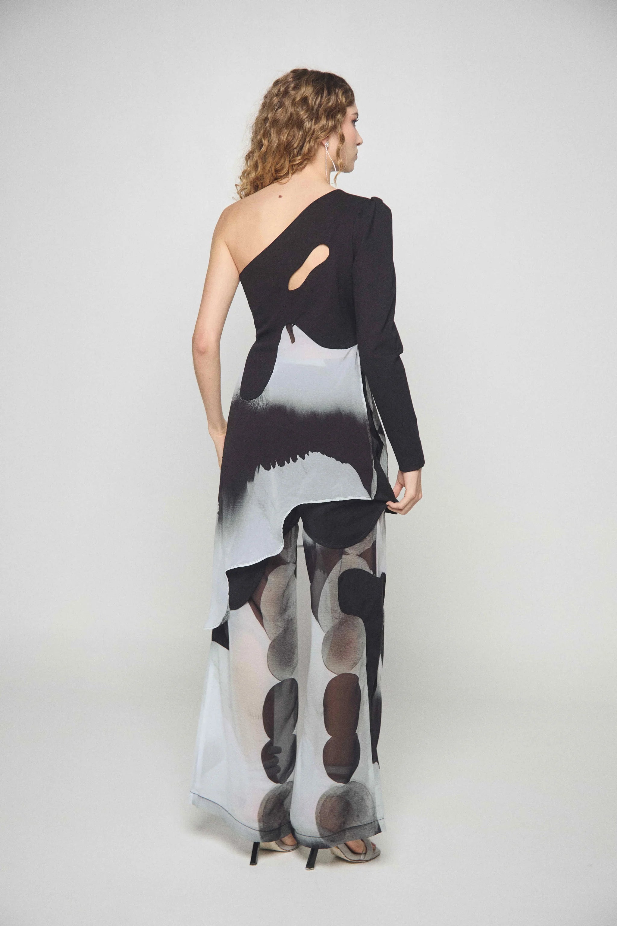 Cygnus black print pant