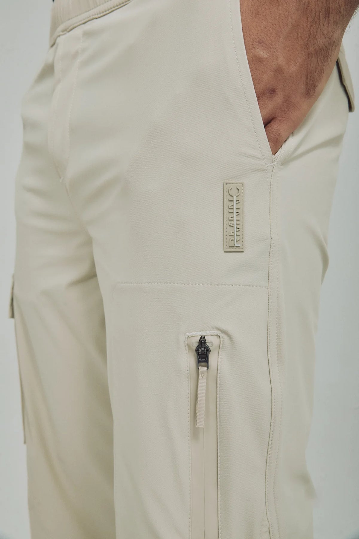 Iron semi-fit pants