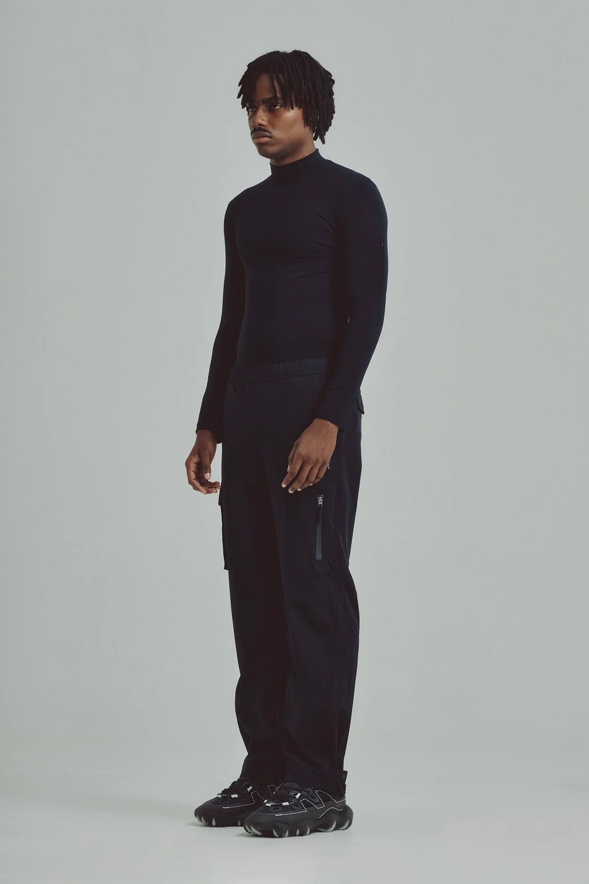 Iron semi-fit pants