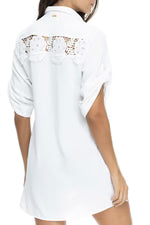 Shirt with embroidery