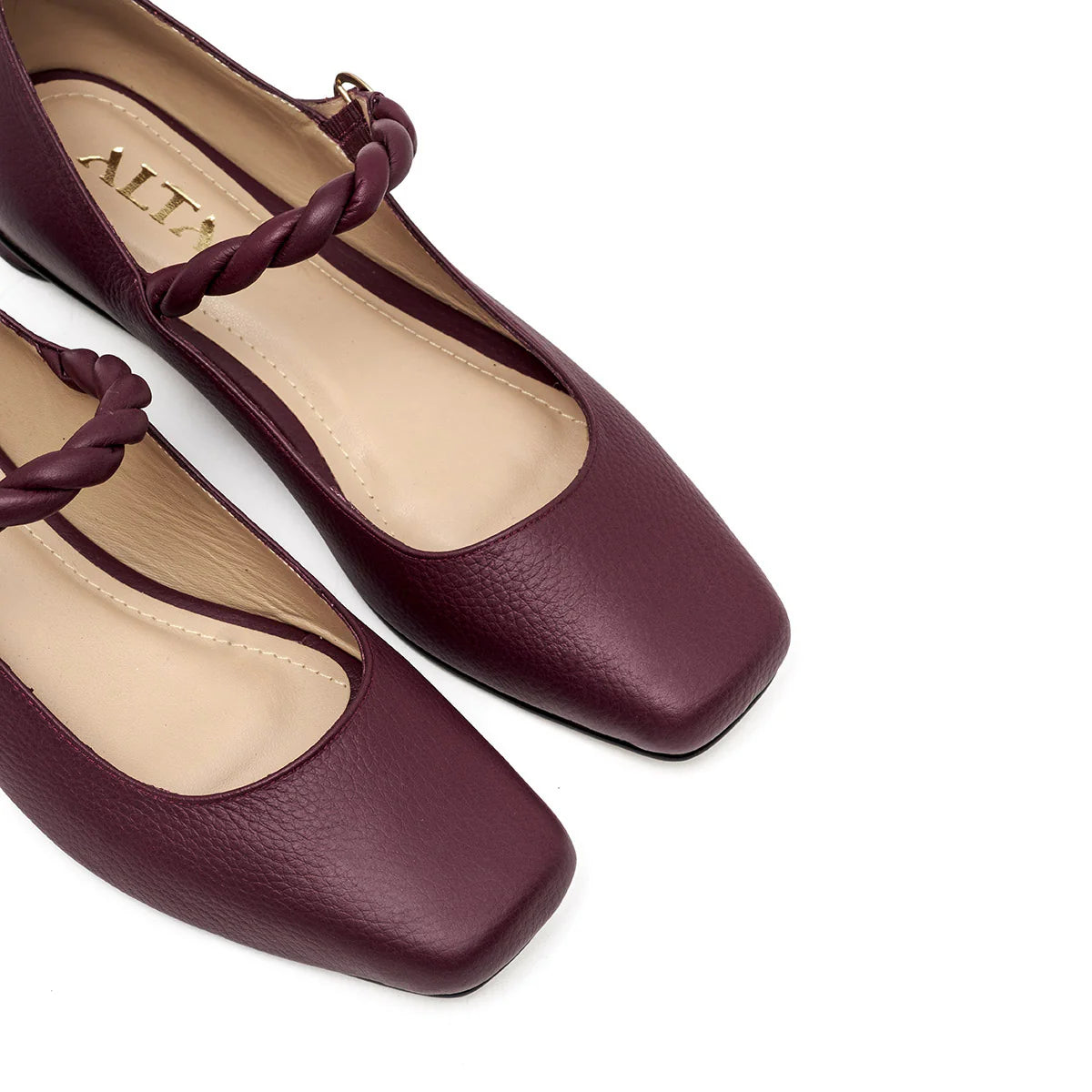 Cipria wine sandal