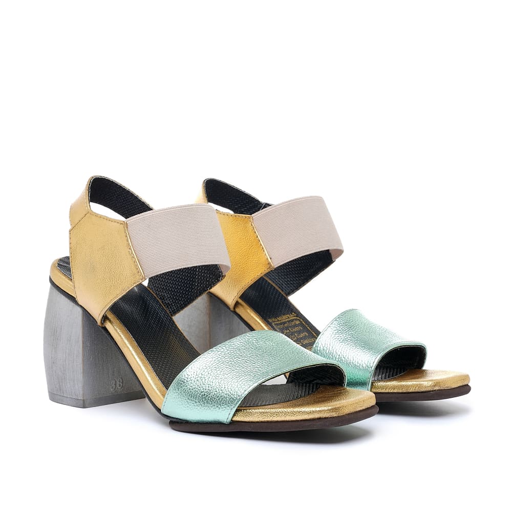 Lyrist sandals