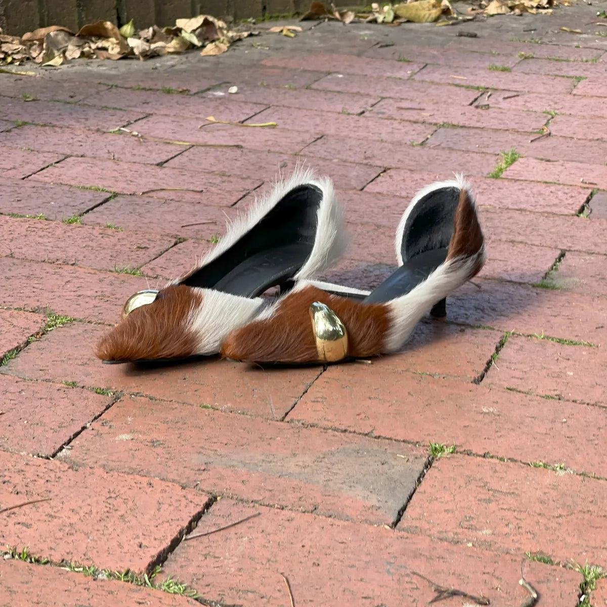 Cow jewel heel shoe