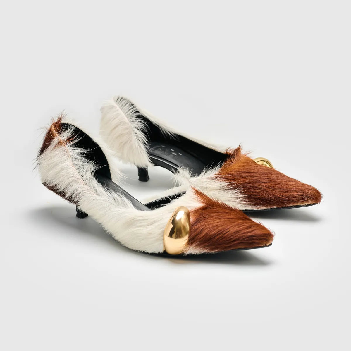 Cow jewel heel shoe