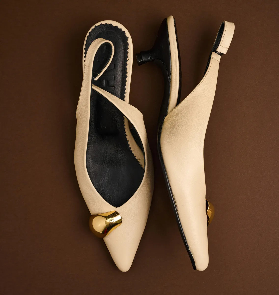 Nude jewel heel shoe