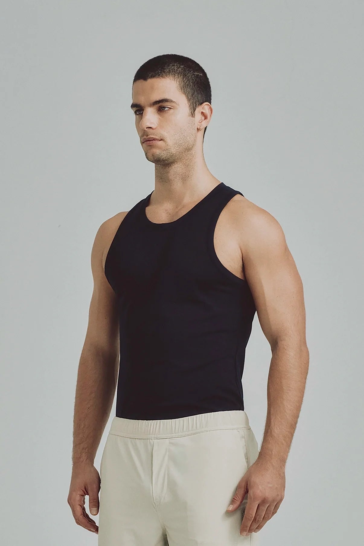 Slim axis tank top