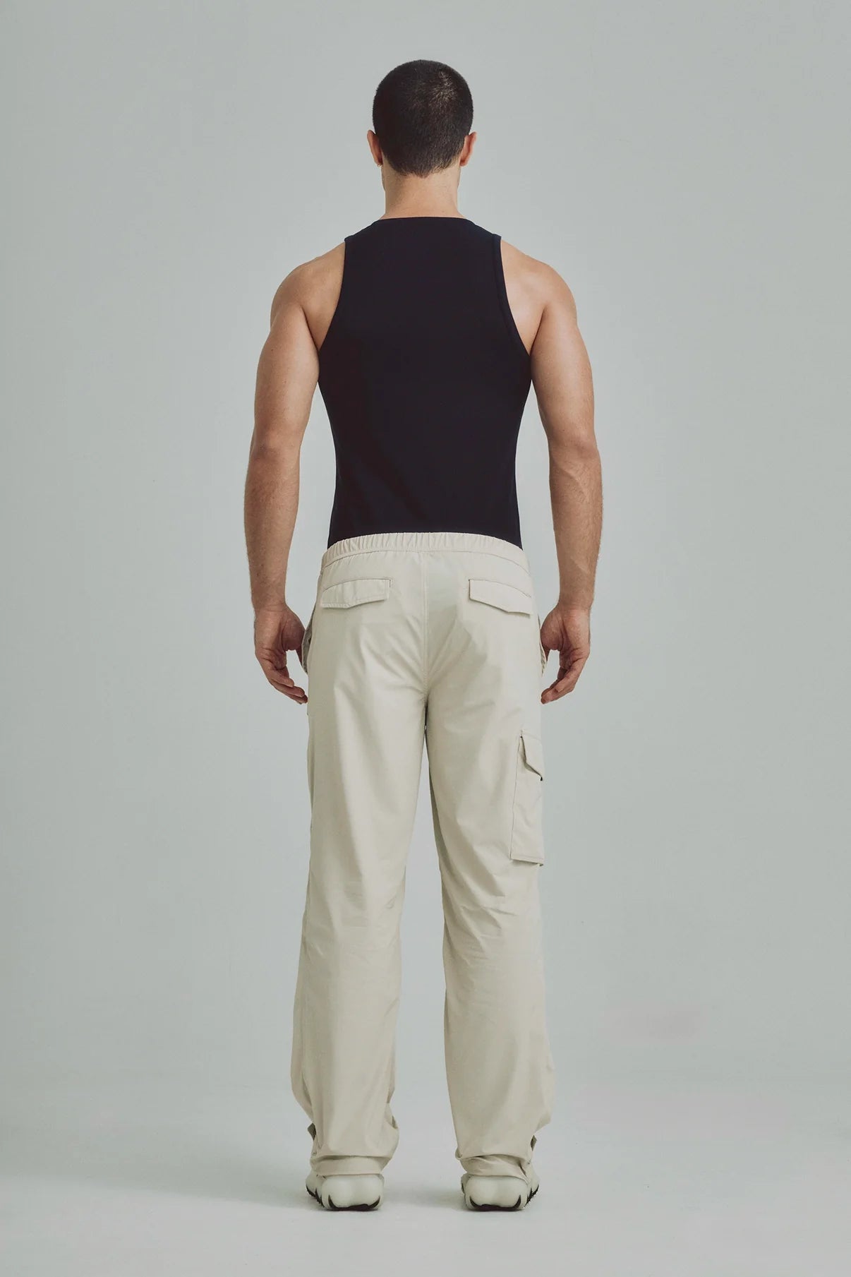 Slim axis tank top